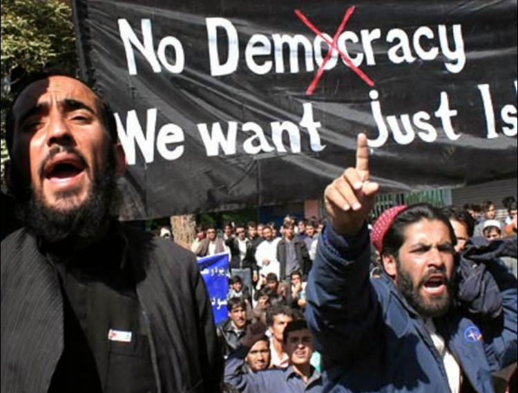 الديموقراطية عندنا