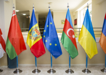 يقع الاتحاد الأوروبي في الغرب عندما يتعلق الأمر بالدول الشرقية