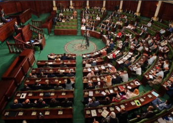 الأزمة السياسية في تونس: إلى أين؟