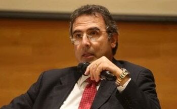 لبنان بين الضغط الدولي والعواصف الداخلية