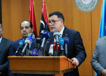 الوفاق الليبية ترفض هدنة حفتر.. التصعيد مستمر