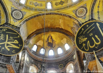 روسيا ليست على استعداد لحماية آيا صوفيا من خطر أردوغان