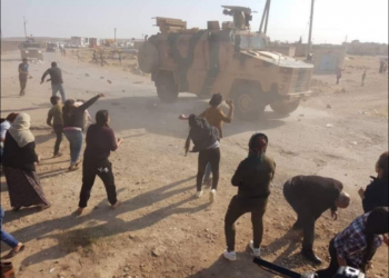 لماذا يستقبل السوريون الشرطة العسكرية الروسية بالحجارة؟