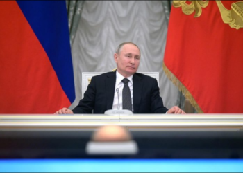 موسكو وأزمة كورونا.. كيف سيعظم “بوتين” مكاسب السياسة الخارجية الروسية