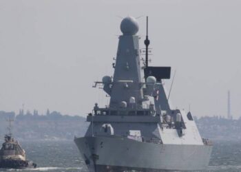 المدمرة البريطانية، ديفيندر.صورة.فرانس 24