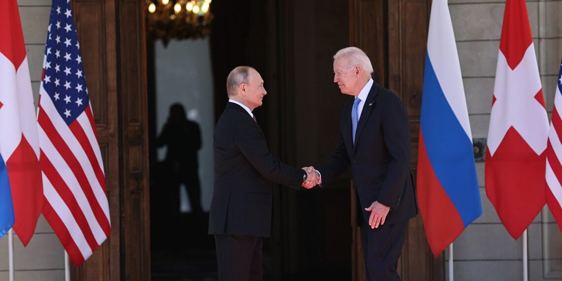 الرئيس الروسي فلاديمير بوتين، ونظيره الأمريكي جو بايدن.صورة.فرانس24