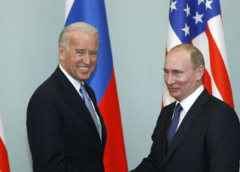 الرئيس الروسي فلاديمير بوتين، ونظيره الأمريكي جو بايدن.صورة.AFP