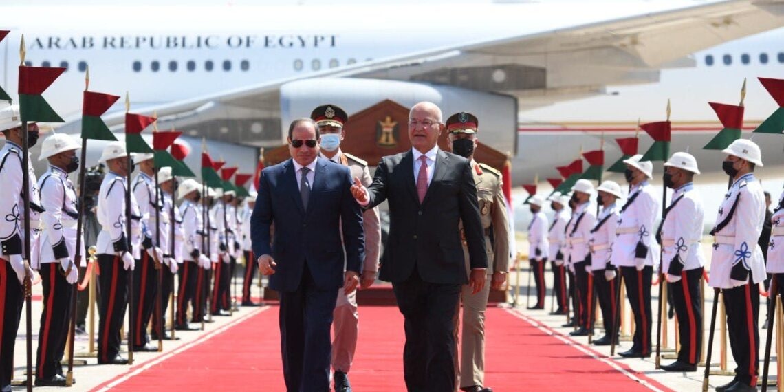 الرئيس العراقي، صالح برهم، ونظيره المصري، عبد الفتاح السيسي.صورة.العربية نت