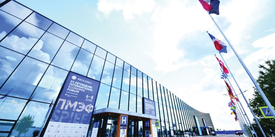 منتدى سانت بطرسبرغ.صورة.رويترز