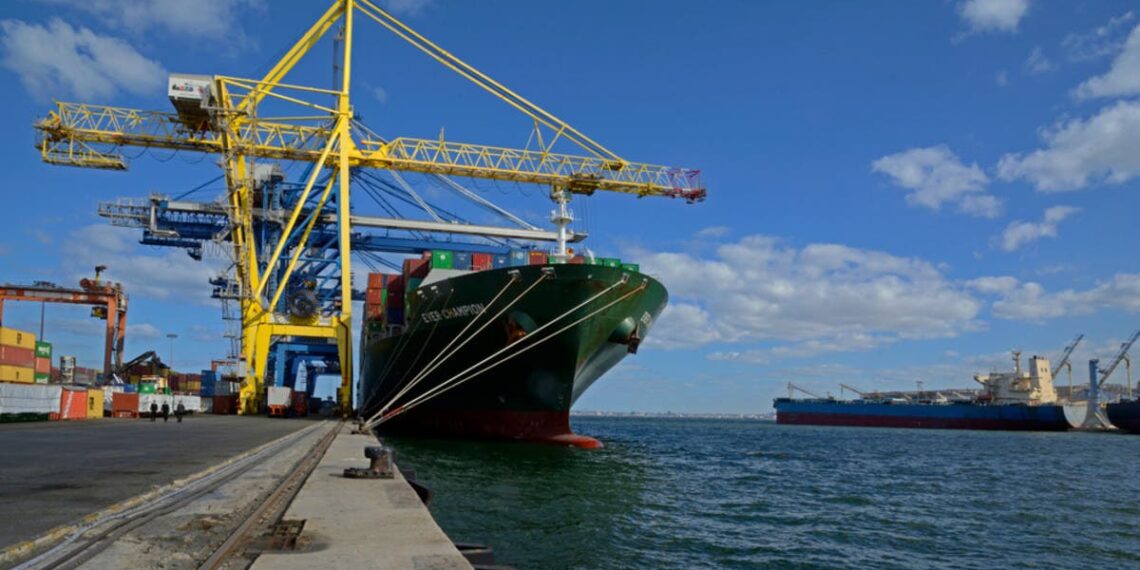 جانب من ميناء الاسكندرية.صورة.العربية نت