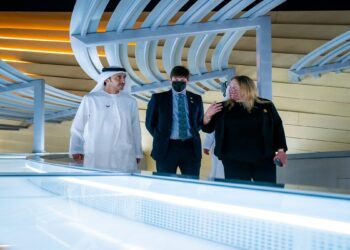 عبدالله بن زايد آل نهيان وزير الخارجية والتعاون الدولي.صورة.وكالة وام