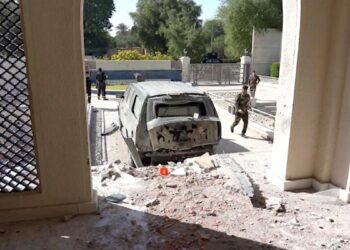 الأضرار التي لحقت بمنزل رئيس الحكومة العراقية مصطفى الكاظمي.صورة.فرانس برس