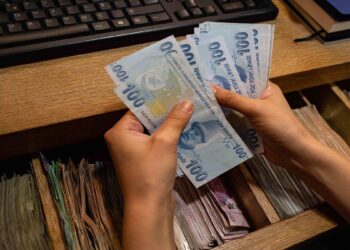 صورة.ميدل إيست