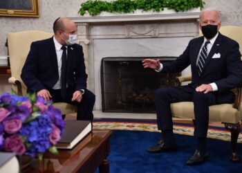 الرئيس الأمريكي، جوزيف بايدن، ورئيس الوزراء الإسرائيلي، نفتالي بينيت.صورة.CNN