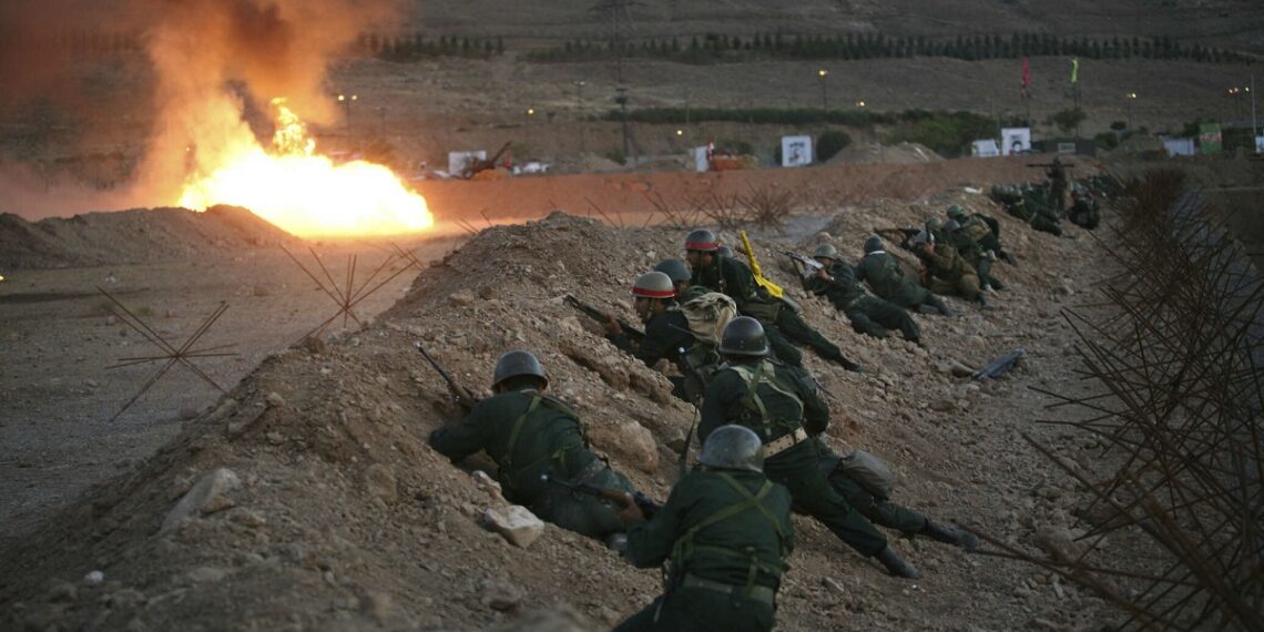 جانب من اشتباكات الحرس الثوري.صورة.سبوتنيك