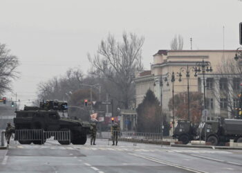 وسط تصاعد الأحداث.. كازاخستان محمية الظهر