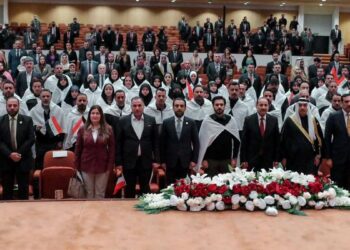 الجلسة الأولى للبرلمان العراقي.صورة.رويترز