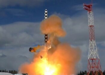 صاروخ سارمات الروسي.صورة.سبوتنيك