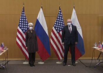 الجولة الأولى من محادثات جنيف بين روسيا وأوكرانيا.صورة.تويتر