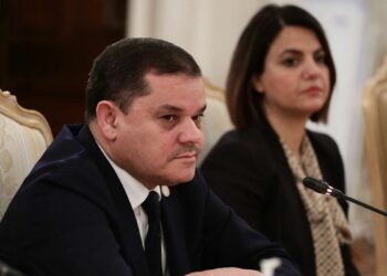 رئيس الحكومة الليبية، عبد الحميد الدبيبة، ووزيرة الخارجية الليبية، نجلاء المنقوش.صورة.أرشيف رياليست