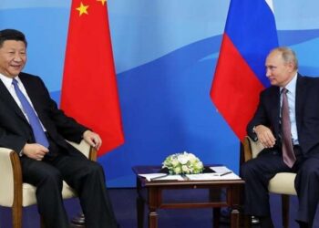 الرئيس الروسي فلاديمير بوتين، ونظيره الصيني، شي جين بينغ.صورة.رويترز