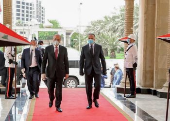 مصطفى الكاظمي، وبرهم صالح.صورة.AFP