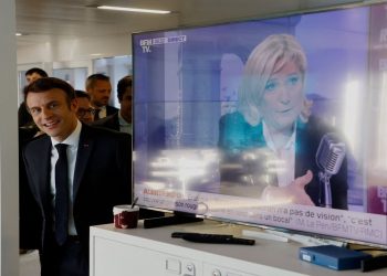 إيمانويل ماكرون، ومارين لوبان.صورة.الميادين