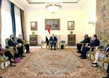 الرئيس المصري، عبد الفتاح السيسي خلال استقباله المستشار الأمريكيجاك سوليفان والوفدد المرافق.صورة.الرئاسة المصرية