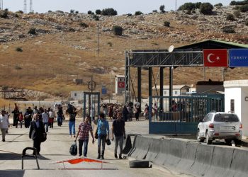 لاجؤون سوريون في تركيا . صورة . رويترز