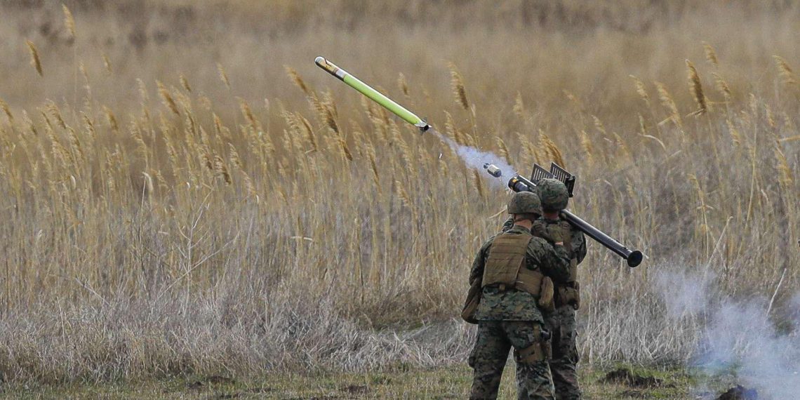 جانب من الأسلحة الغربية إلى أوكرانيا . صورة. رويترز