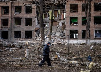 أوكرانيا تعترف باستنزاف جنودها في المعارك