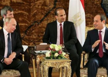 الرئيس الروسي فلاديمير بوتين، ونظيره المصري، عبد الفتاح السيسي.صورة.موقع فيتو