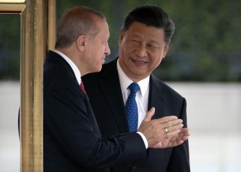 الرئيس الصيني ونظيره التركي . صورة . رويترز