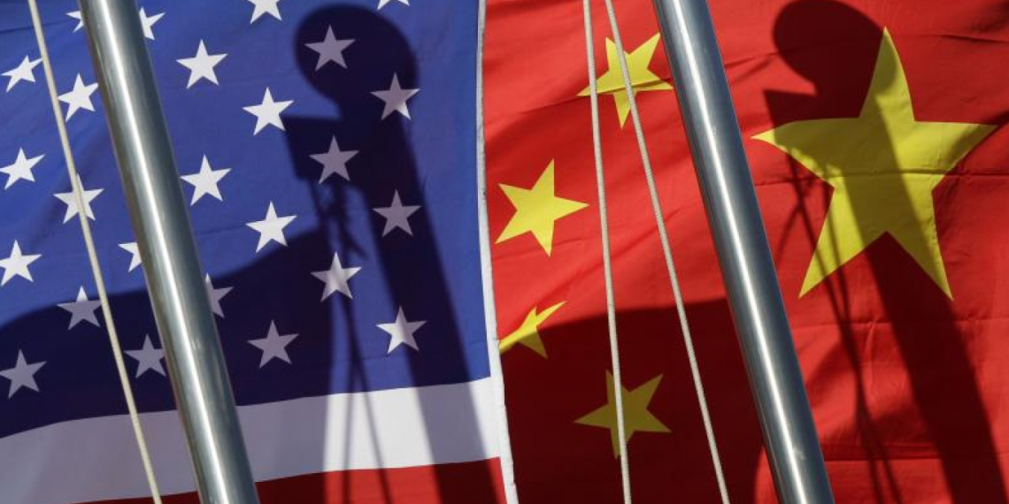 علما الصين وأمريكا . صورة . أرشيفية