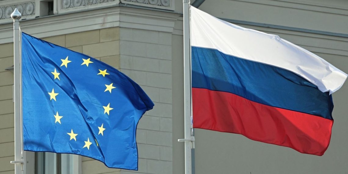 علما روسيا والاتحاد الأوروبي