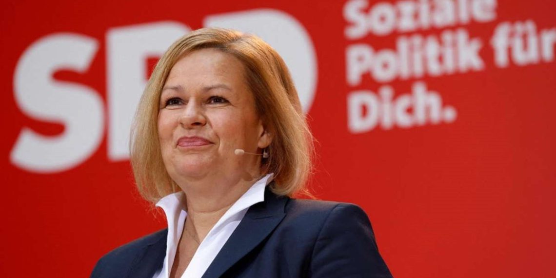 وزيرة الداخلية الألمانية، نانسي فيزر.صورة.رويترز