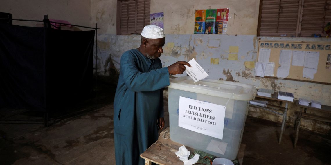 الائتلاف الحاكم في السنغال يقول إنه فاز بالأغلبية في الانتخابات التشريعية