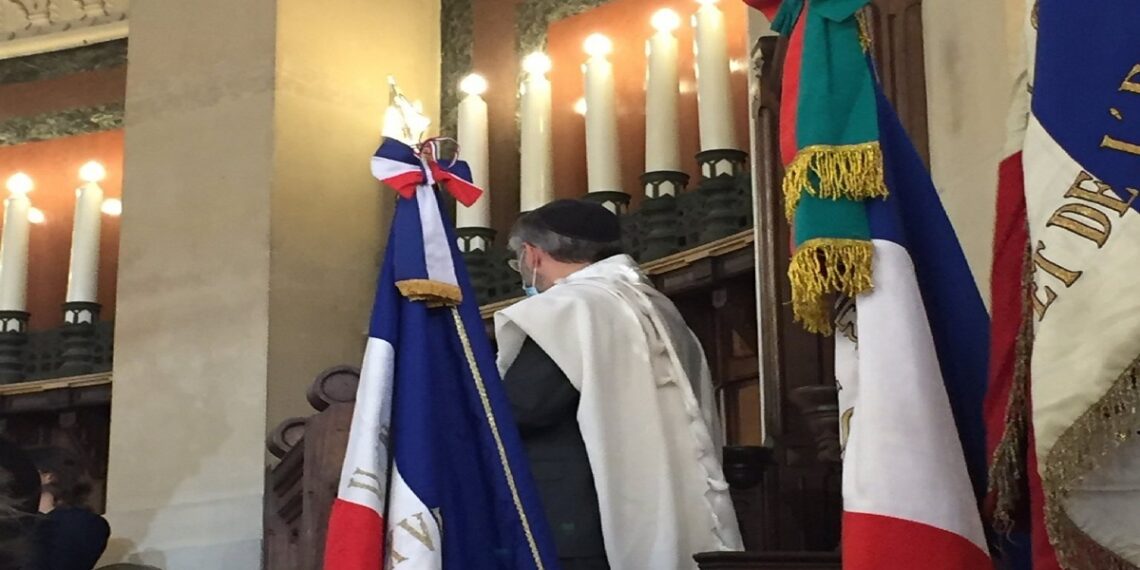 حاييم كورسيا الحاخام الأكبر في فرنسا.صورة.تويتر