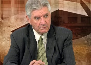 فيكتور أليكسس.صورة.رياليست