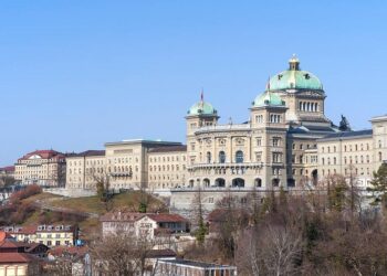 القصر الاتحادي في العاصمة السويسرية بيرن.صورة. FOTODOM