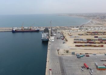 ميناء الخمس.صورة.AP