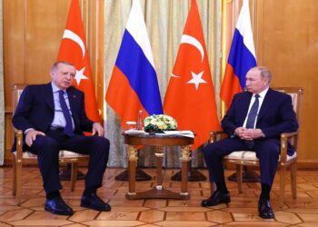 الرئيس الروسي فلاديمير بوتين ونظيره التركي رجب طيب أردوغان