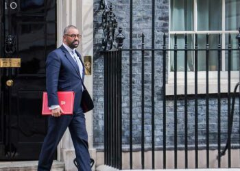 وزير الداخلية البريطاني، جيمس كليفرلي.صورة.جلوبال برس