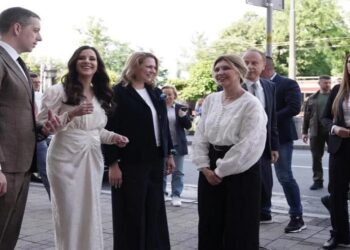 سيدة أوكرانيا الأولى، يلينا زيلينسكايا.صورة. runews24.ru