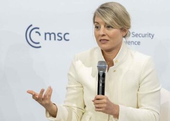 وزيرة خارجية كندا ميلاني جولي.صورة.تاس