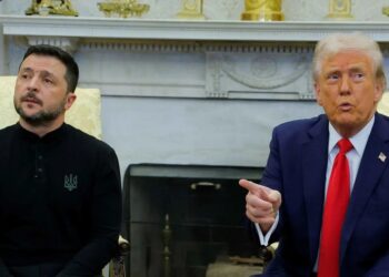 دوتالد ترامب، وفولوديمير زيلينسكي.صورة.رويترز