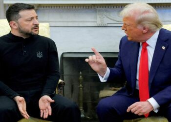 دونالد ترامب، وفولوديمير زيلينسكي.صورة.رويترز