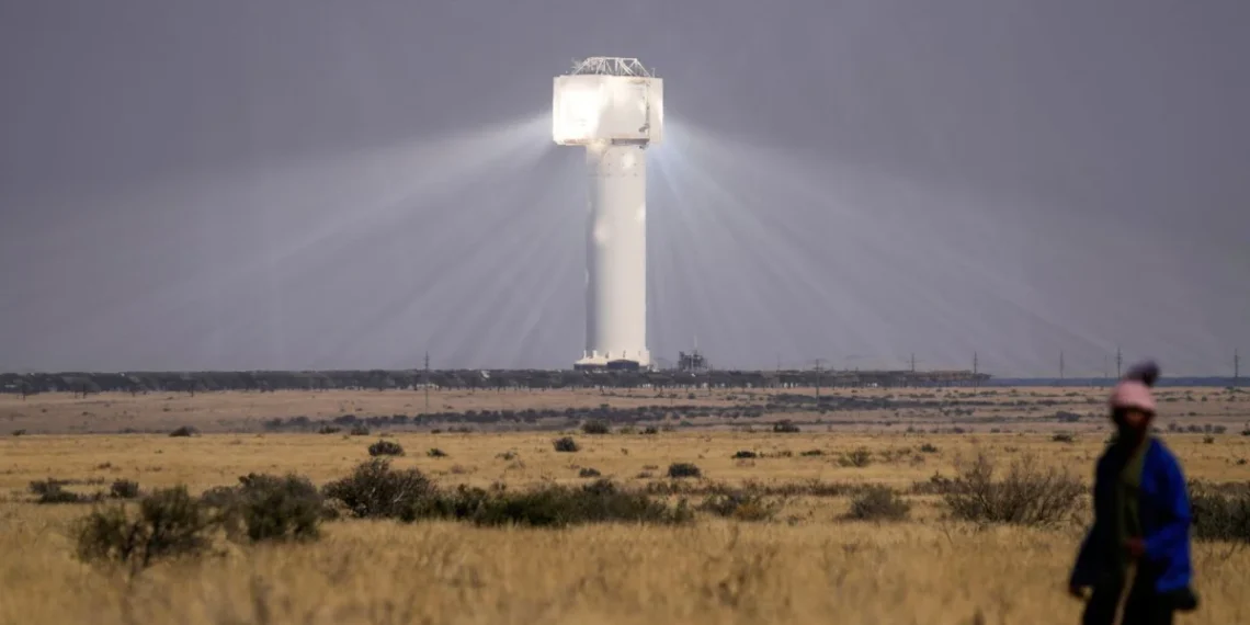 أفريقيا تشهد طفرة في الطاقة الشمسية بدعم من الألواح الصينية