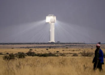 أفريقيا تشهد طفرة في الطاقة الشمسية بدعم من الألواح الصينية