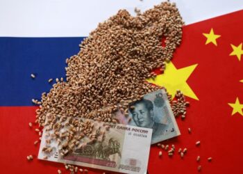 البابا ليو يدين اتساع الفجوة بين الأثرياء والعمال